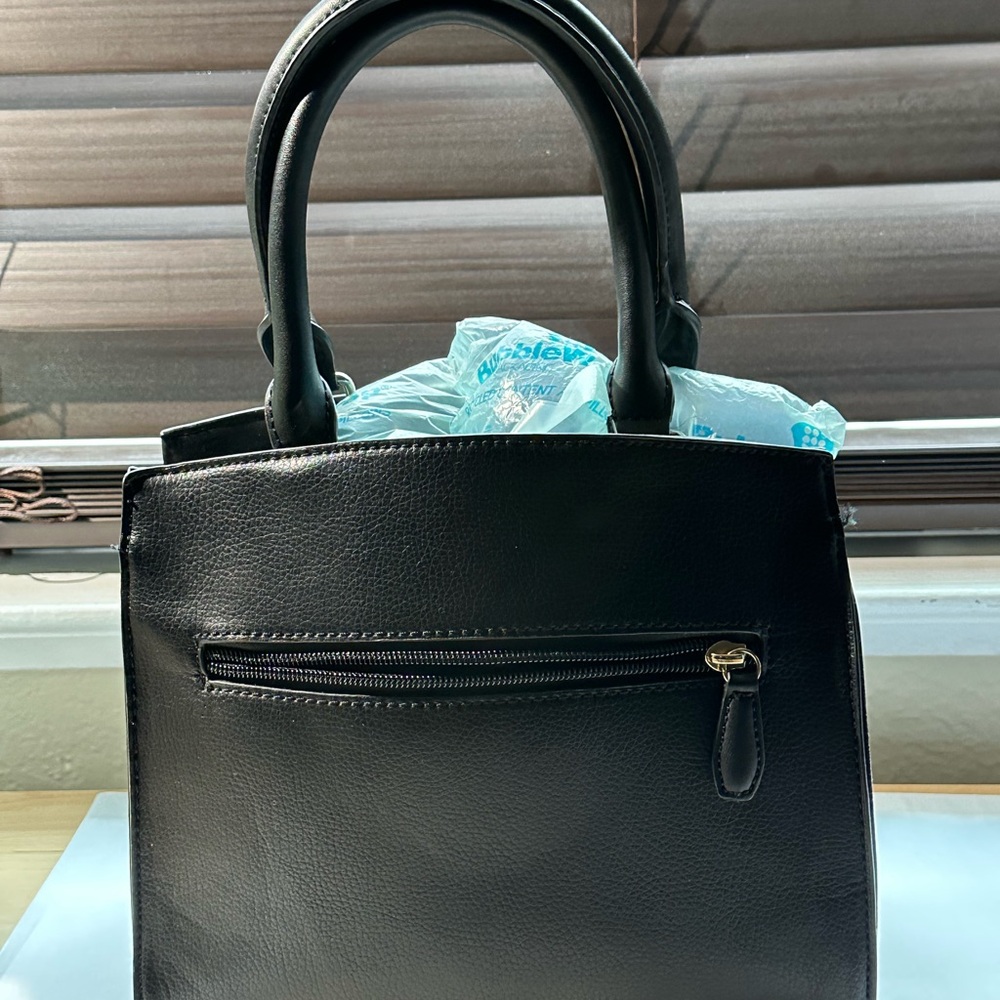 Apt 9 Black Hand/ Crossbody Bag - Picture 4 of 6